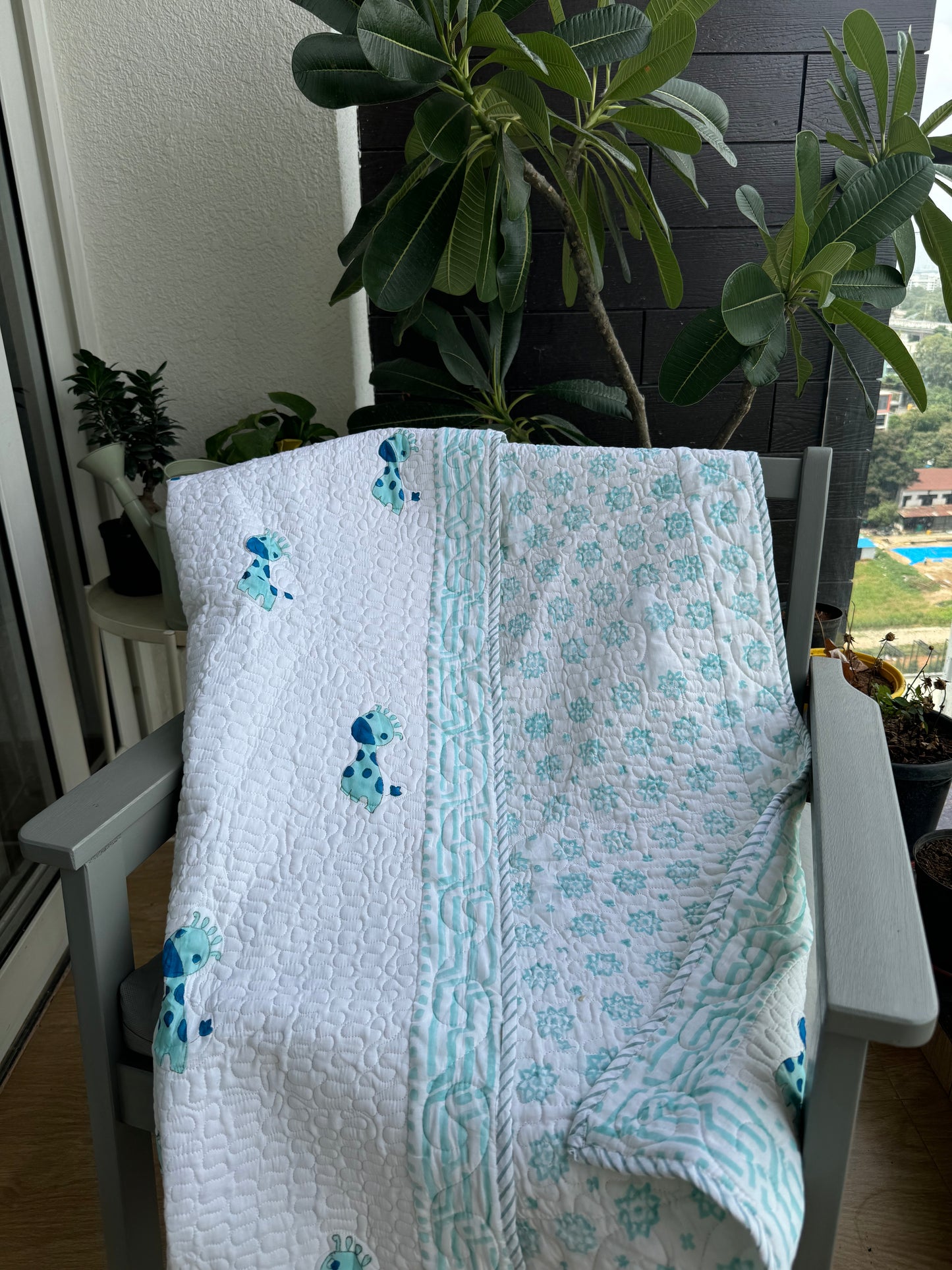 Baby Giraffe Handblock Kids Mulmul Quilt