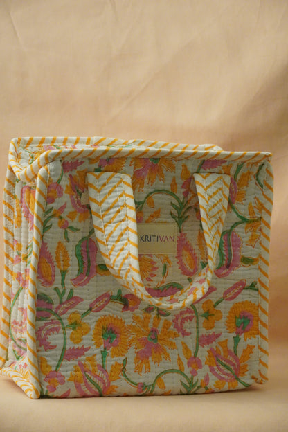 Quilted Lunch Bag with Zip