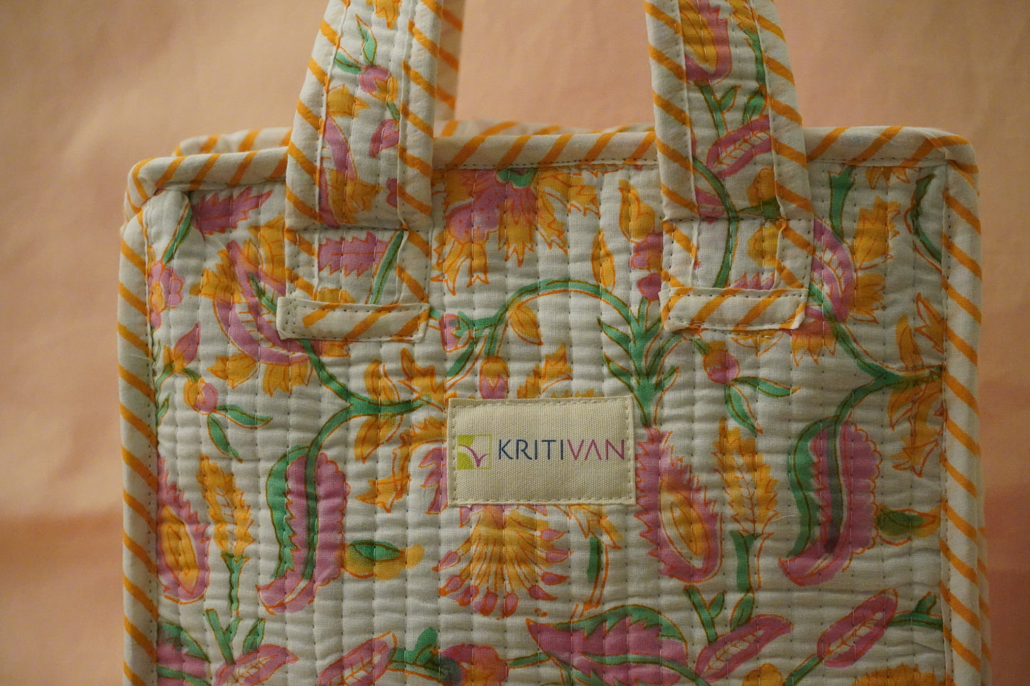 Quilted Lunch Bag with Zip